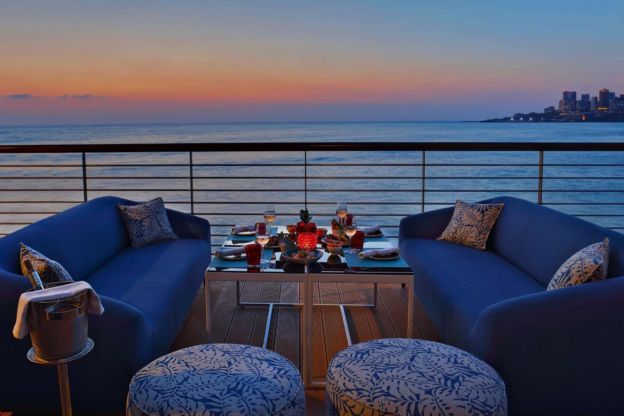 Kempinski Summerland Hotel & Resort Beirut Exterior photo